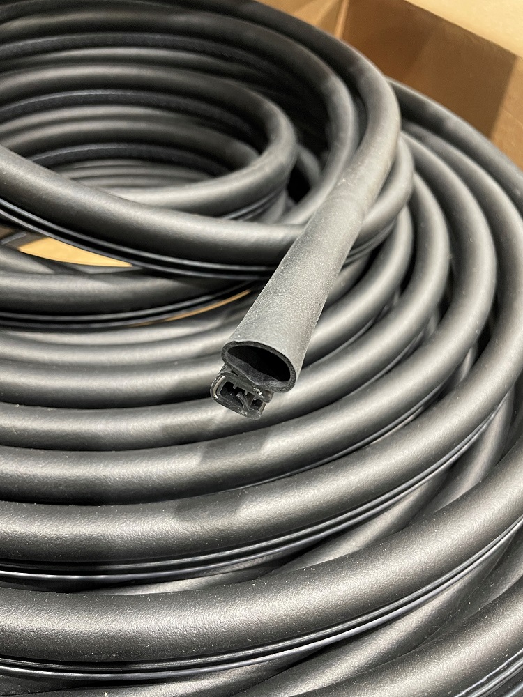 1A120-58-12-B - EPDM Solid Rubber Trim Gasket Side Bulb Seal (Push-on 90 Deg.) .120 Edge x 5/8 OD Bulb Black (164' Rolls) Sold Per Foot