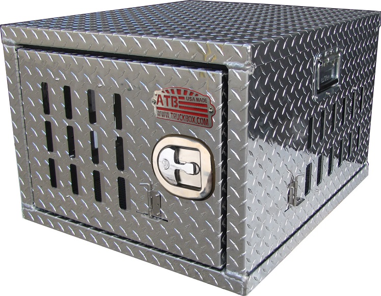 A-DK31 - 18"H x 28"D x 24"W - Aluminum Dog Box, Side Opening Single Door, Adjustable Air Vents, Rubber Floor Matting, All Diamond TP Finish.