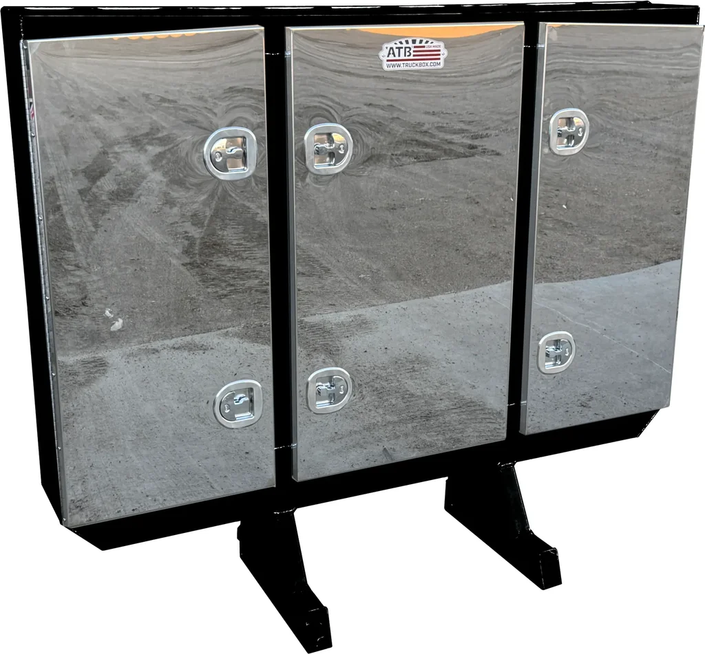 A-RB51- Aluminum Semi Tractor HD Headache Racks, All Smooth Body, Triple Doors, 1 Chain Rack Outside Compartments and 3 Shelves in Center Compartment with SS DT-T-Handle Locks and I-Beam Mount.