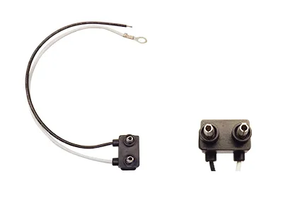 [TAP15-2] 2-3 Pole 12" Lead .156 Male Bullet W/#6 Ground 90 Degree Connector Wire Strip (2-Pole Connector)